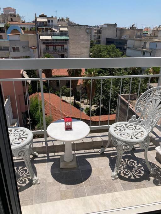 Acropolis Casa Historical Centre Top Floor Luxury Suite 150 Meters To Metro Athens Luaran gambar